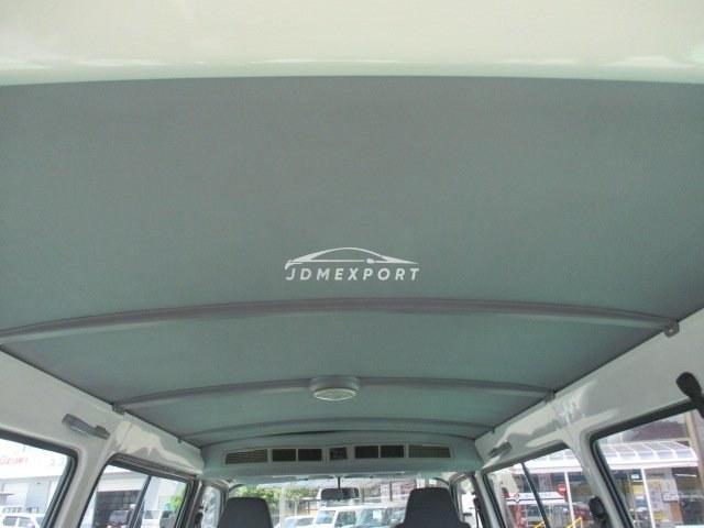 Toyota Hiace Wagon 2000 thumbnail 6