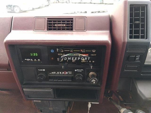 Isuzu Elf Truck 1991 thumbnail 13