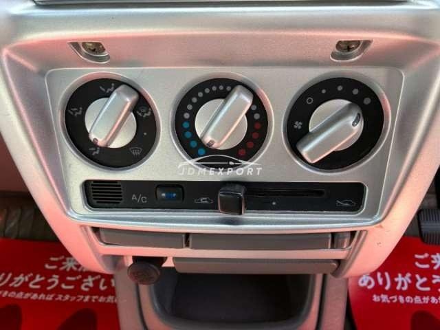 Nissan Cube 2001 thumbnail 25