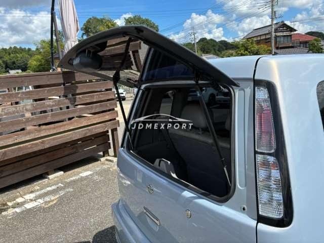 Nissan Cube 2001 thumbnail 38