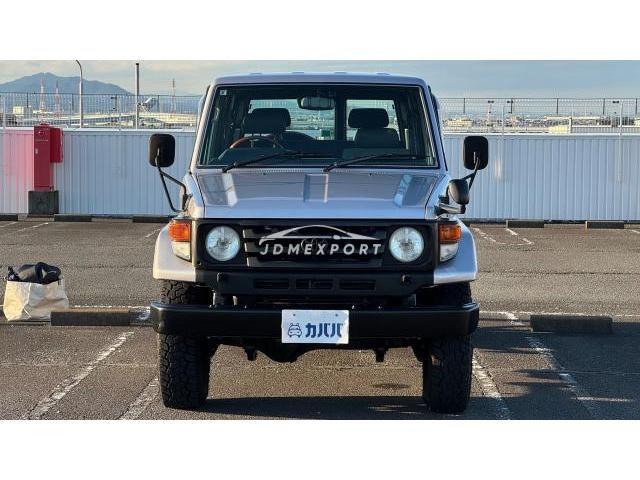 Toyota Land Cruiser 70 2002 thumbnail 2