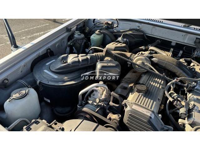 Toyota Land Cruiser 70 2002 thumbnail 12