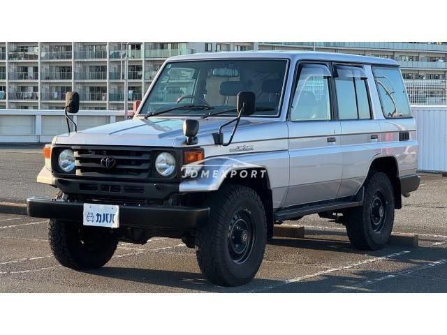 Toyota Land Cruiser 70 2002
