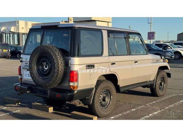 Toyota Land Cruiser 70 2002 thumbnail 20