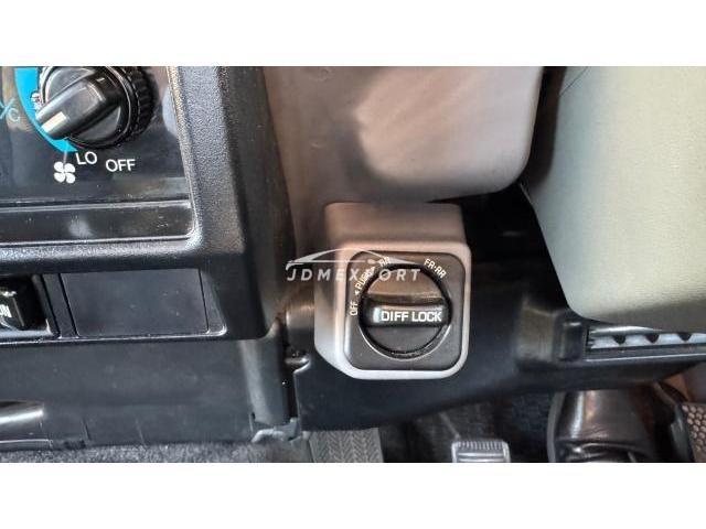 Toyota Land Cruiser 70 2002 thumbnail 14