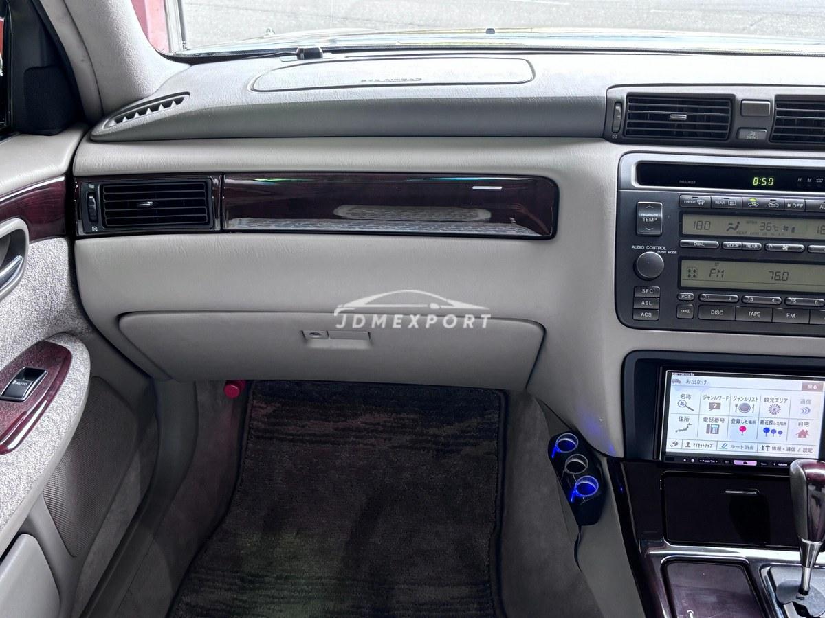 Toyota Crown Majesta 2002 thumbnail 19
