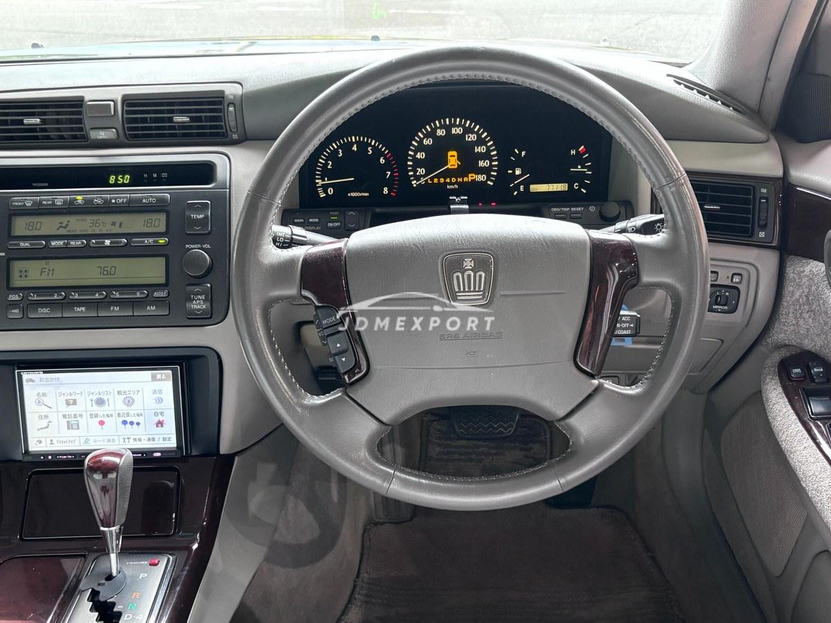 Toyota Crown Majesta 2002 thumbnail 20
