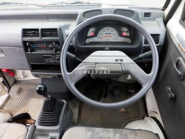 Mitsubishi Minicab Truck 1996 thumbnail 6