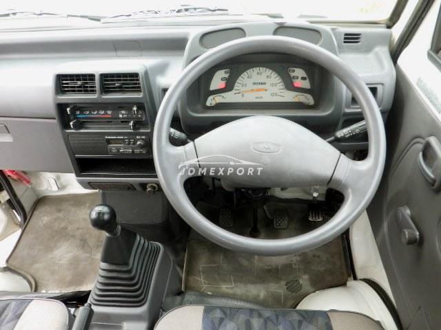 Mitsubishi Minicab Truck 1997 thumbnail 6