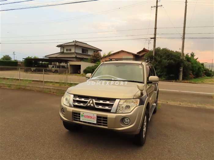 Mitsubishi Pajero thumbnail 6