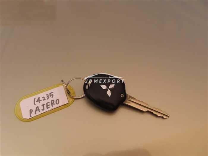 Mitsubishi Pajero thumbnail 25
