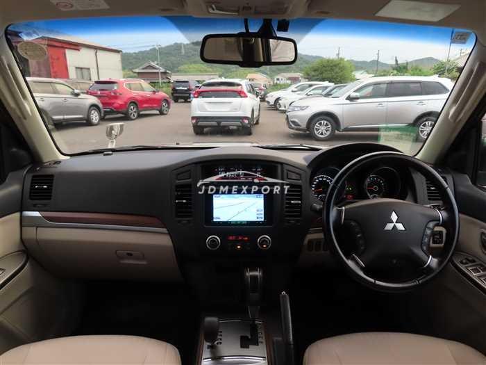 Mitsubishi Pajero thumbnail 13