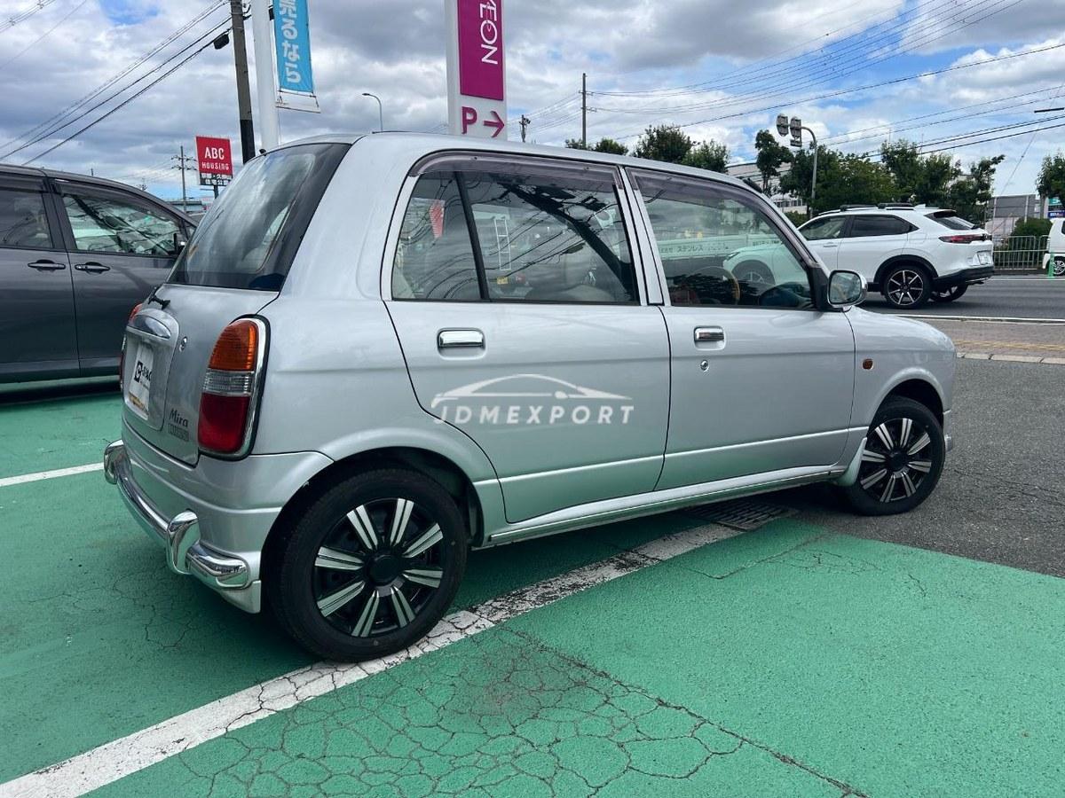 Daihatsu Mira Gino 2001 thumbnail 20