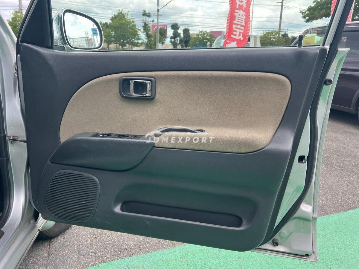 Daihatsu Mira Gino 2001 thumbnail 30