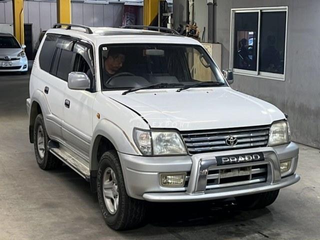 Toyota Land Cruiser Prado 1999 thumbnail 5