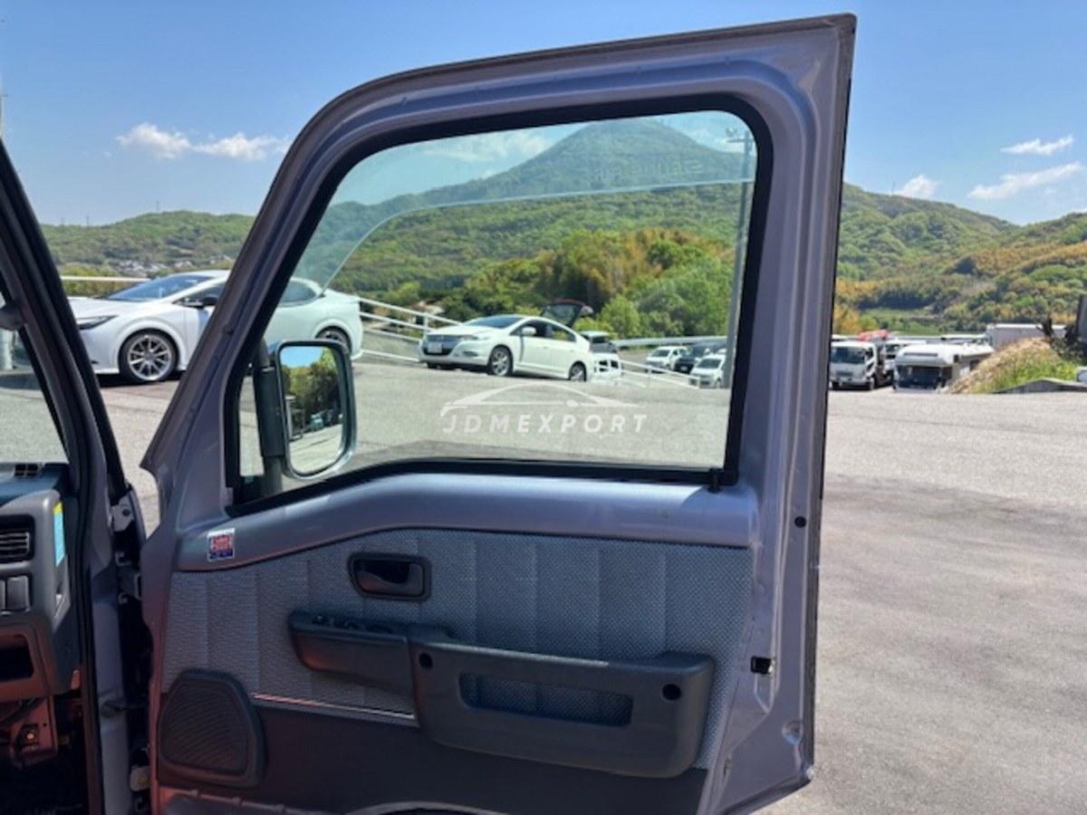Subaru Dias Wagon 2001 thumbnail 35