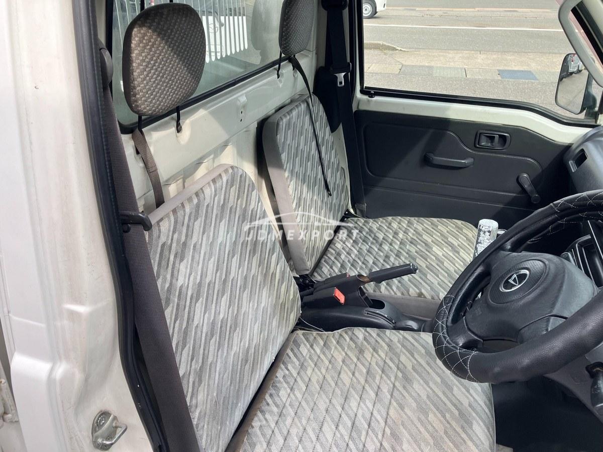 Daihatsu Hijet Truck 1999 thumbnail 16