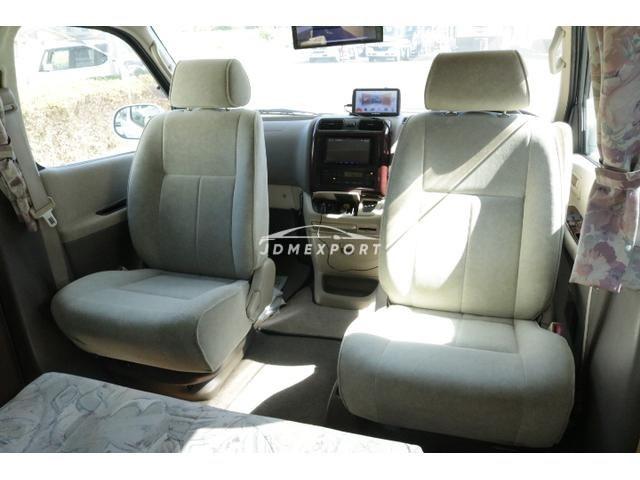 Toyota Grand Hiace 2002 thumbnail 14