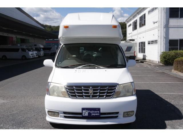 Toyota Grand Hiace 2002 thumbnail 2