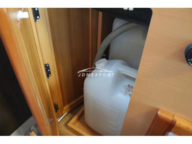 Toyota Grand Hiace 2002 thumbnail 24