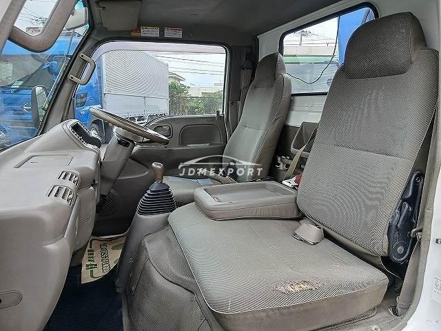 Isuzu Elf Truck 1996 thumbnail 14