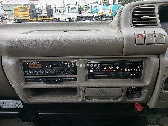 Isuzu Elf Truck 1996 thumbnail 13