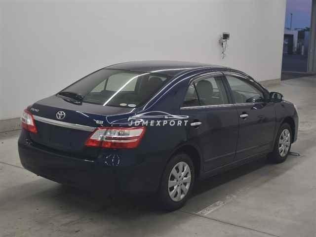 Toyota Premio thumbnail 6