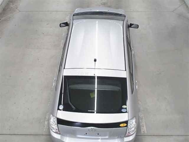 Toyota Prius thumbnail 11