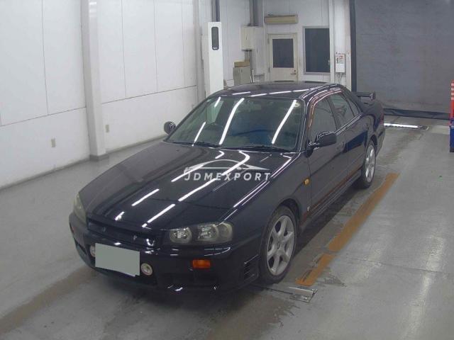 Nissan Skyline 1998