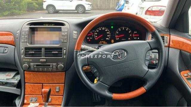Toyota Celsior 2001 thumbnail 17