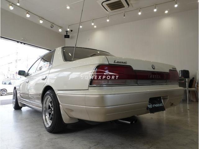 Nissan Laurel 1991 thumbnail 18