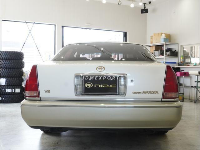 Toyota Crown Majesta 1998 thumbnail 5