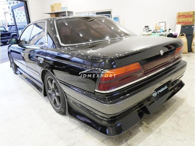 Nissan Laurel 1989 thumbnail 18