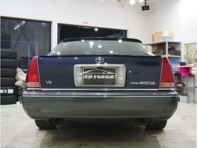 Toyota Crown Majesta 1998 thumbnail 5