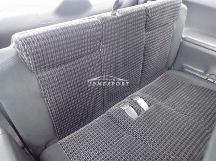 Honda Stream 2001 thumbnail 18