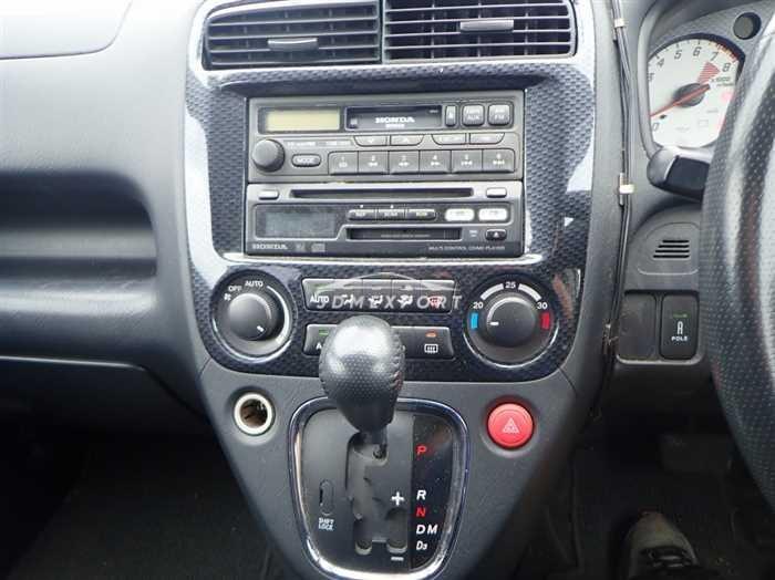 Honda Stream 2001 thumbnail 25