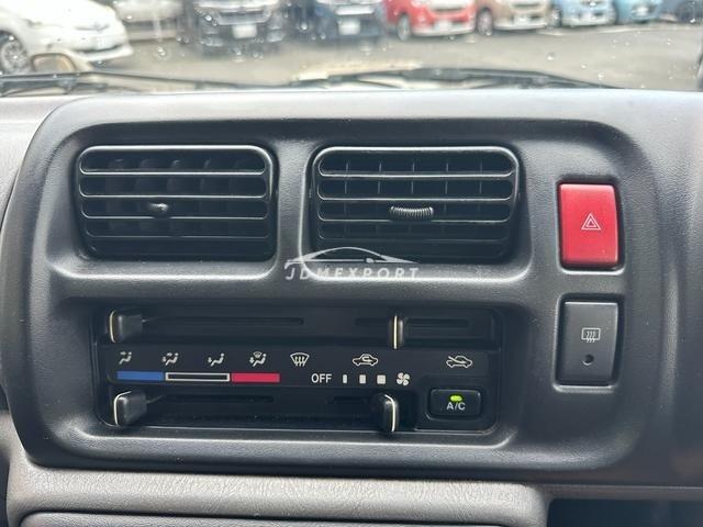 Suzuki Jimny 2000 thumbnail 18