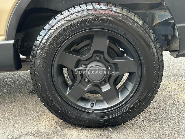 Suzuki Jimny 2000 thumbnail 30