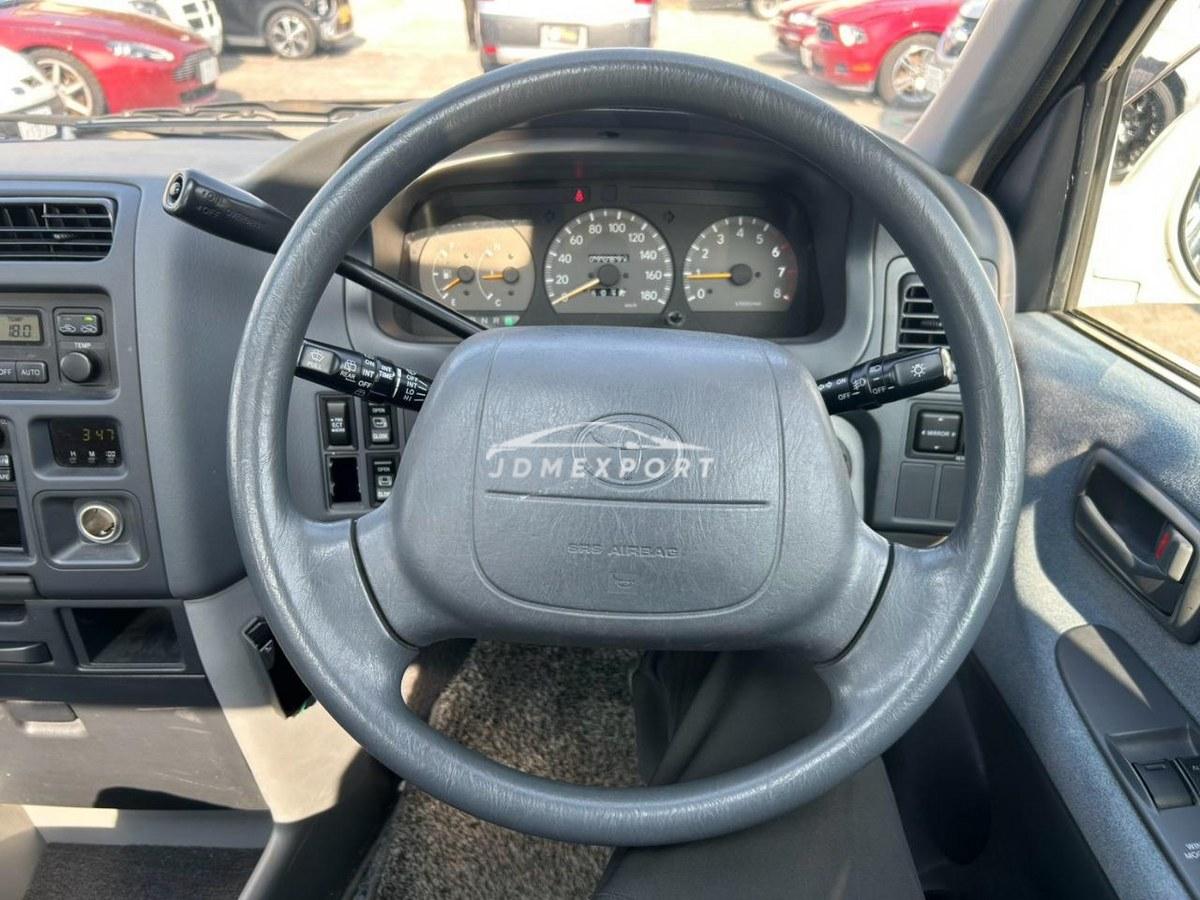 Toyota Granvia 1996 thumbnail 33