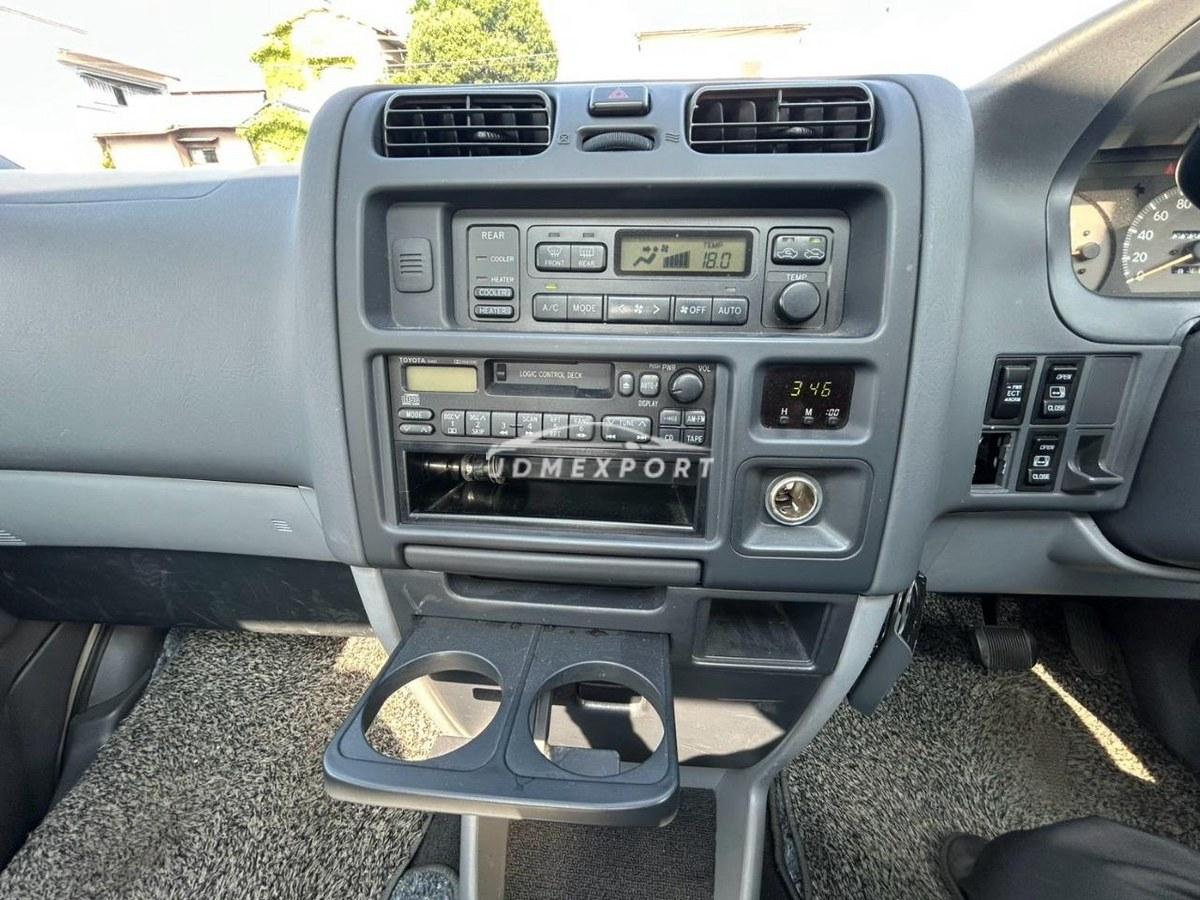 Toyota Granvia 1996 thumbnail 39