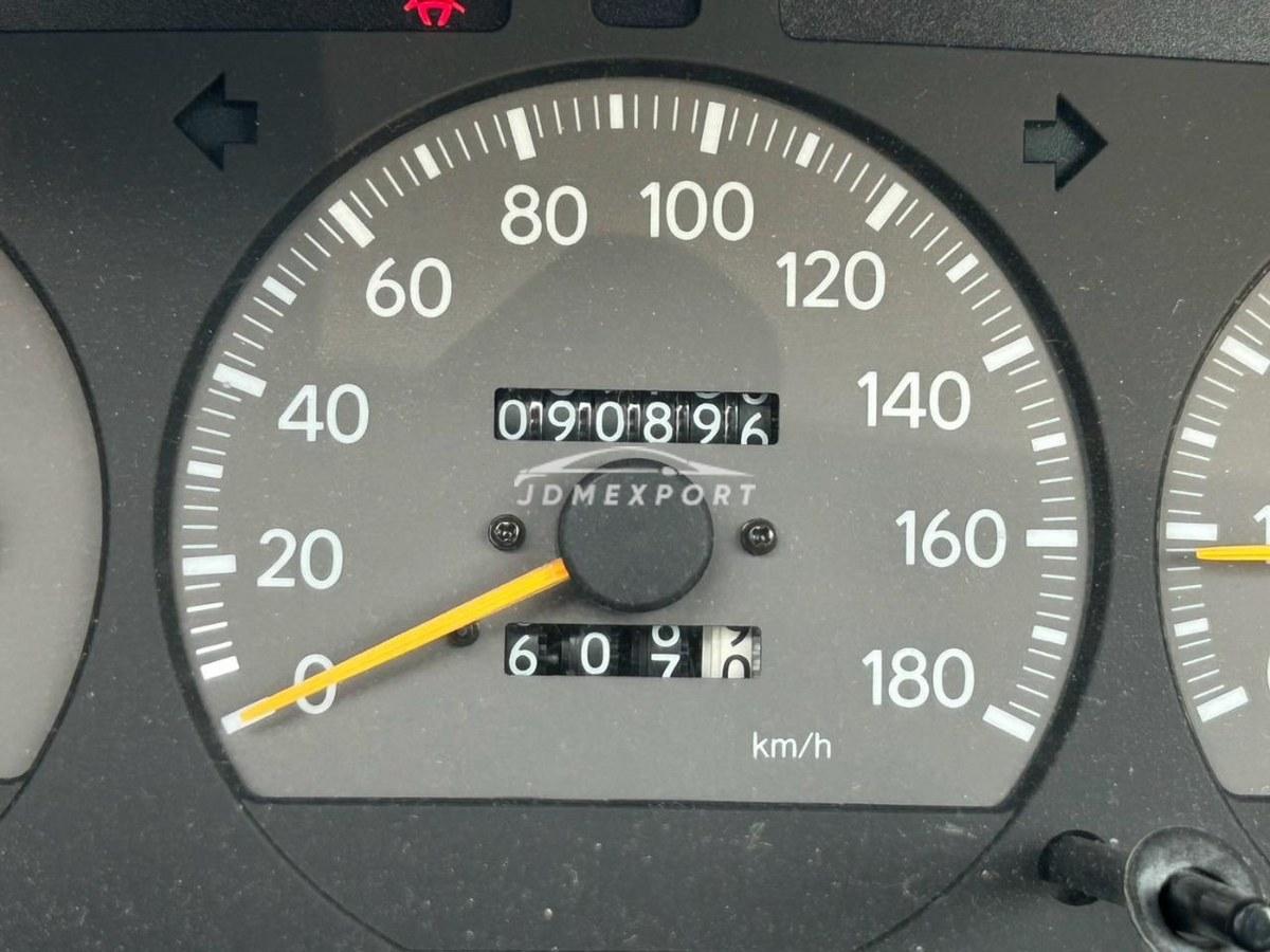 Toyota Granvia 1996 thumbnail 34