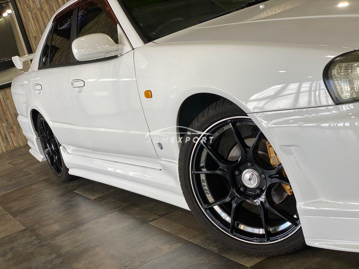Nissan Skyline 2000 thumbnail 41