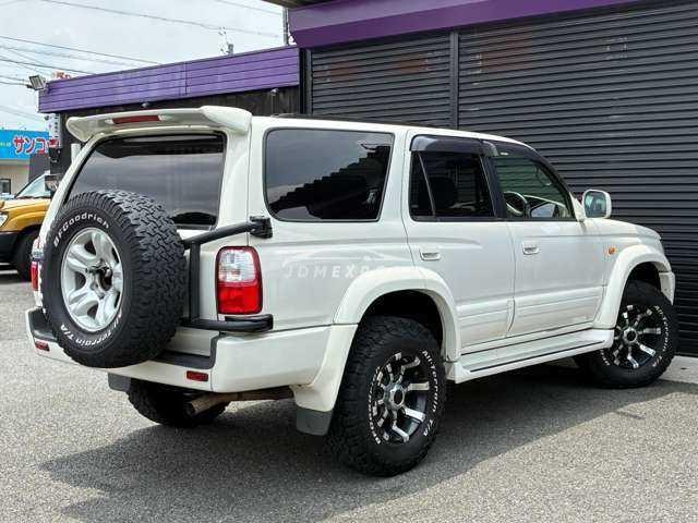 Toyota Hilux Surf 2002 thumbnail 3