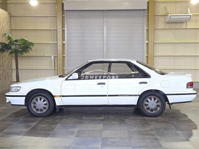 Nissan Bluebird 1988 thumbnail 4
