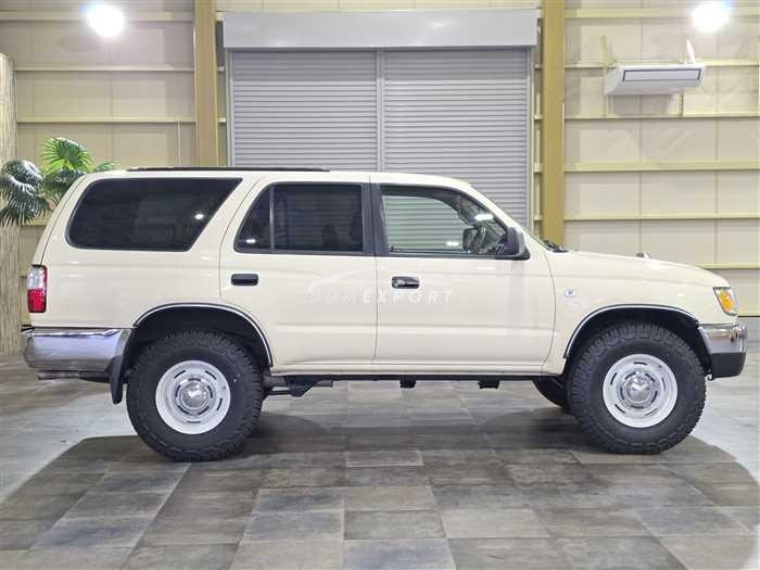 Toyota Hilux Surf 1998 thumbnail 4