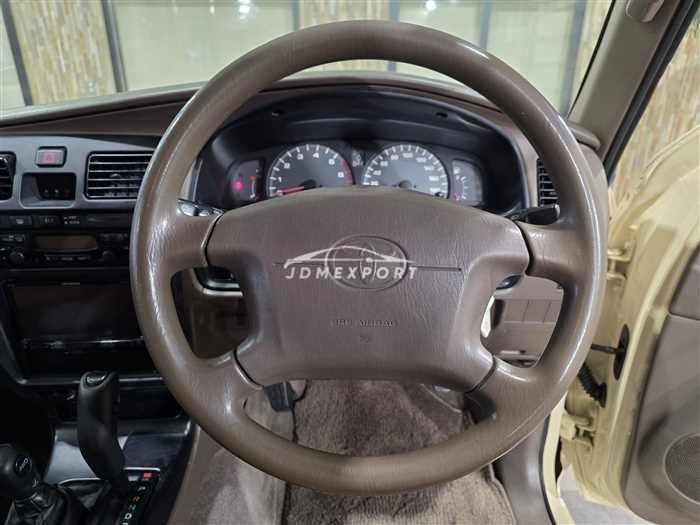 Toyota Hilux Surf 1998 thumbnail 19