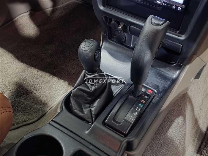Toyota Hilux Surf 1998 thumbnail 21