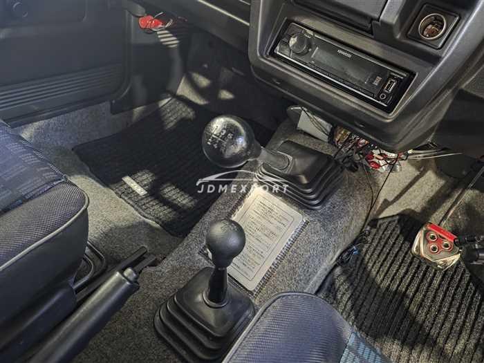 Suzuki Jimny 1996 thumbnail 21