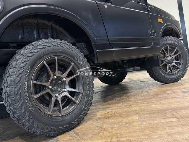 Suzuki Jimny 1998 thumbnail 5