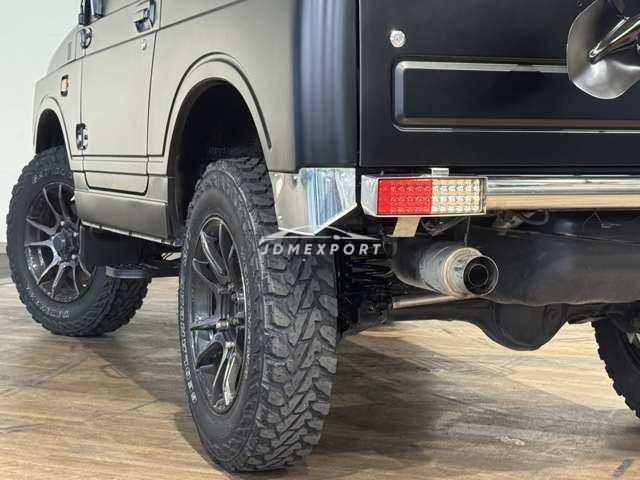 Suzuki Jimny 1998 thumbnail 10